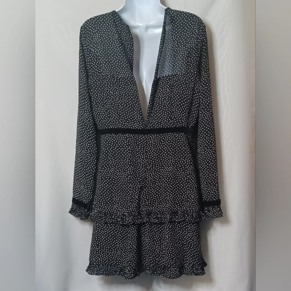 Lulus Women's Black and White Polka-dot Long Sleeve Mini Dress. Size L - Picture 10 of 14